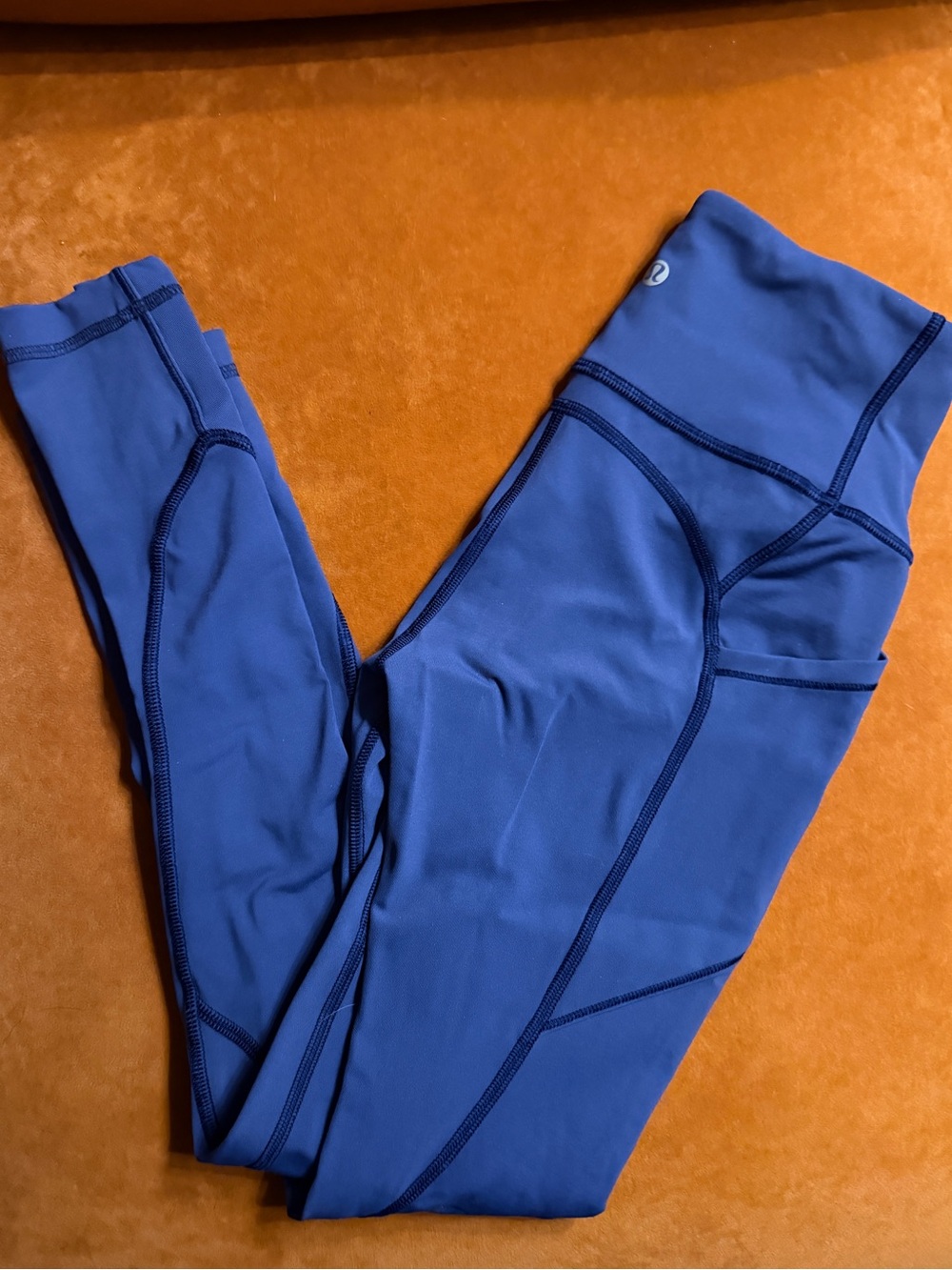 All The Right Places Legging in Gatsby Blue sz 4 pocket running leggings